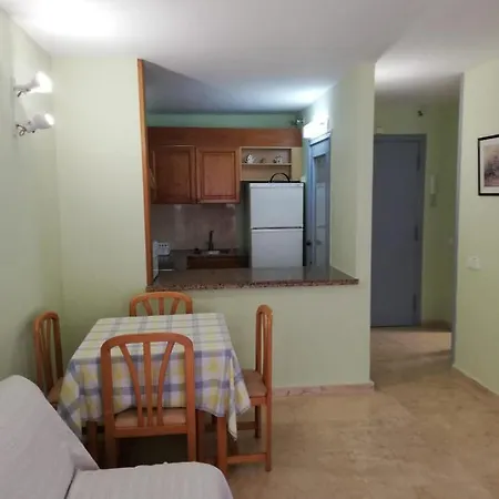 Apartamento Playa El Pilon - Edificio Michelangelo